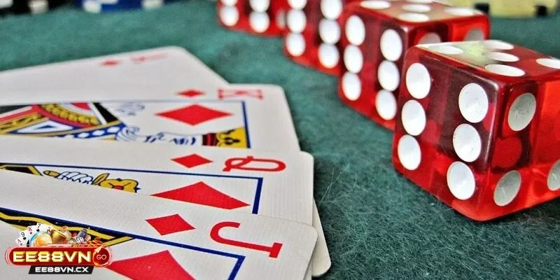 Bài Liêng – Từ Trò Chơi Quê Đến Biểu Tượng Trí Tuệ Bài liêng