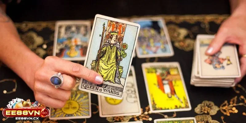 Bài Tarot - Tấm Gương Nội Tâm Của Thế Giới Hiện Đại Bài Tarot